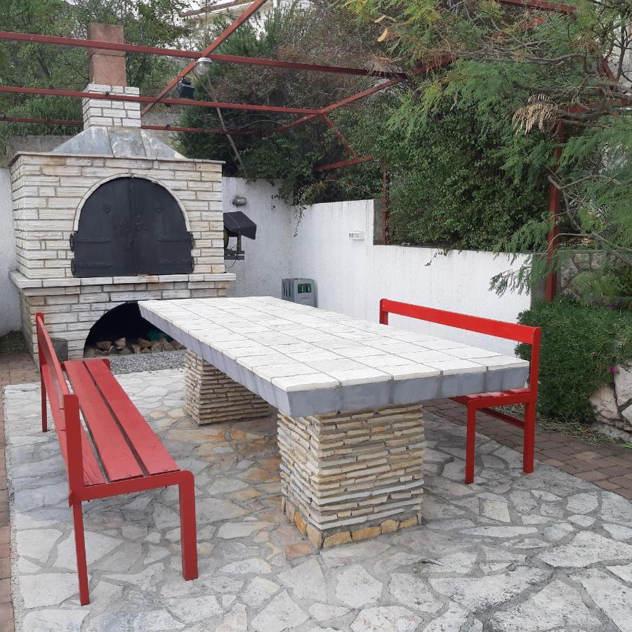 Apartmani Miletic Novi Vinodolski Exterior foto